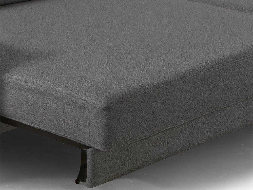 Un vrai couchage d'appoint avec ces assises extra-coulissantes